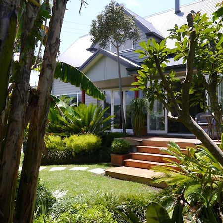 Kereru Cottage Russell - James Cook Apartment Buitenkant foto