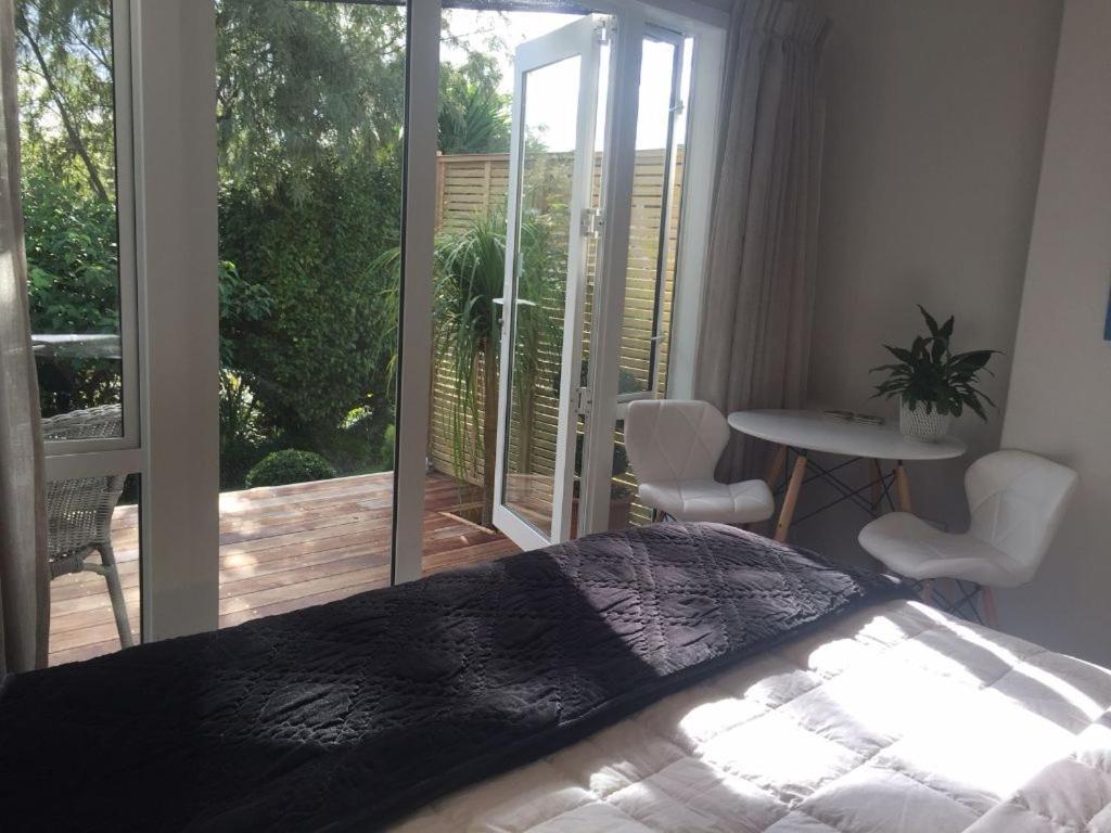 Kereru Cottage Russell - James Cook Apartment Buitenkant foto