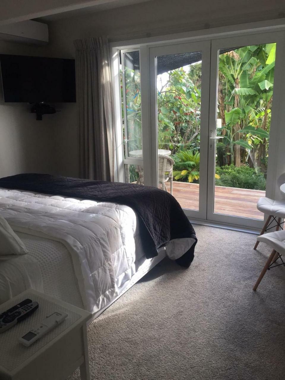 Kereru Cottage Russell - James Cook Apartment Buitenkant foto